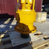 Редуктор поворота в сборе с гидромотором SANY SY415H